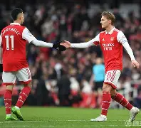 阿森纳英超战胜切尔西热苏斯头球建功